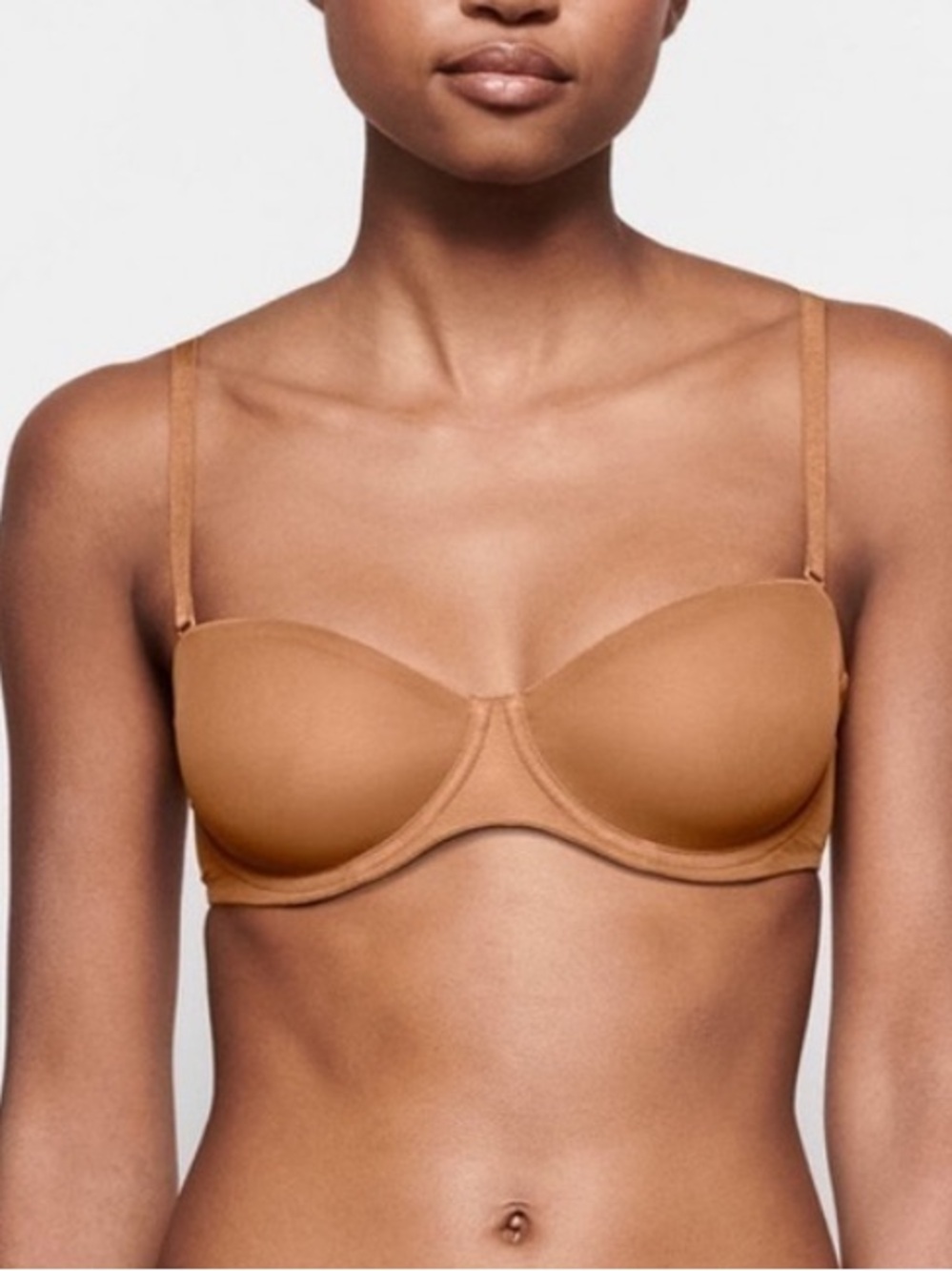 SKIMS Ultra Fine Mesh Strapless Bra. Size: 32C. Excellent condition